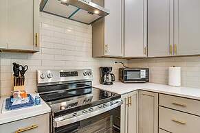 2 Mi to Mass Ave: Indianapolis Townhome Near Parks