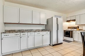 8 Mi to Dtwn Indianapolis: Family Home w/ Yard!