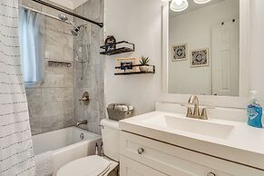 8 Mi to Dtwn Indianapolis: Family Home w/ Yard!