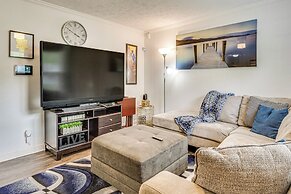 8 Mi to Dtwn Indianapolis: Family Home w/ Yard!