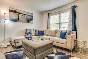 8 Mi to Dtwn Indianapolis: Family Home w/ Yard!