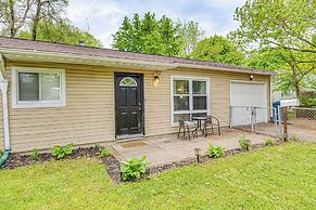 8 Mi to Dtwn Indianapolis: Family Home w/ Yard!
