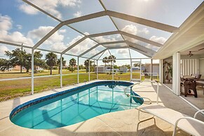 7 Mi to Beach: Family-friendly Englewood Escape!