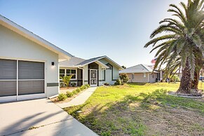 7 Mi to Beach: Family-friendly Englewood Escape!