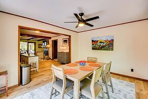 Deck & Game Room: Mountaintop Hideaway in Tiger!