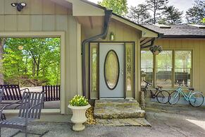 Deck & Game Room: Mountaintop Hideaway in Tiger!