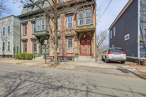 1 Mi to Dtwn: Apartment in Schenectady