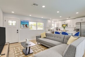 3 Mi to Beach: Modern Retreat in Largo!