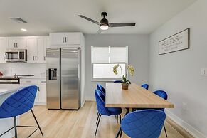 3 Mi to Beach: Modern Retreat in Largo!