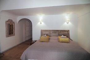 Charming Mas Provencal With Swimming Pool