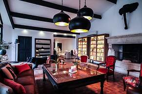 Charming Mas Provencal With Swimming Pool