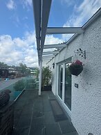 Ambleside Rooms & Suites