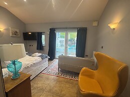 Ambleside Rooms & Suites