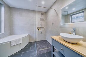 Waterhead Rooms & Suites
