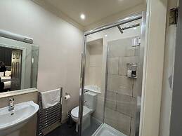 Ambleside Rooms & Suites
