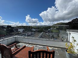 Ambleside Rooms & Suites