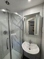 Ambleside Rooms & Suites
