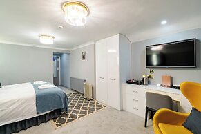 Waterhead Rooms & Suites