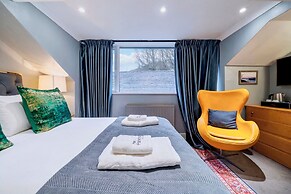 Waterhead Rooms & Suites