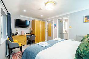 Waterhead Rooms & Suites
