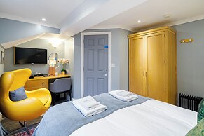 Waterhead Rooms & Suites