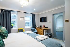 Waterhead Rooms & Suites