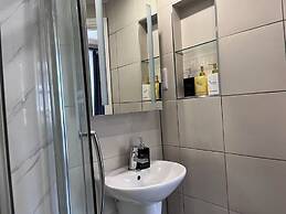 Ambleside Rooms & Suites