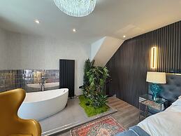 Ambleside Rooms & Suites