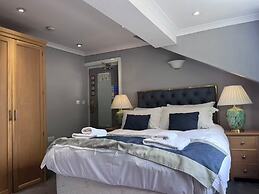Ambleside Rooms & Suites