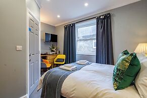 Waterhead Rooms & Suites