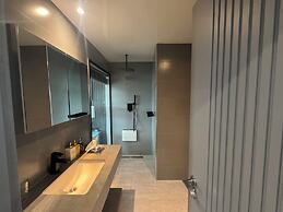 Ambleside Rooms & Suites