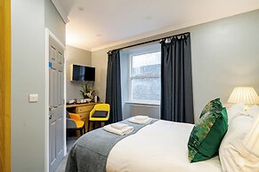 Waterhead Rooms & Suites