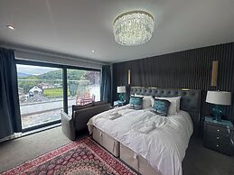 Ambleside Rooms & Suites