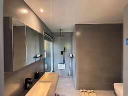 Ambleside Rooms & Suites
