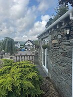 Ambleside Rooms & Suites