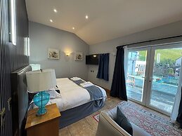 Ambleside Rooms & Suites