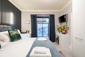 Waterhead Rooms & Suites