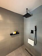 Ambleside Rooms & Suites