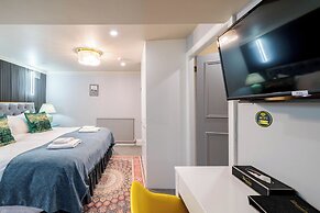 Waterhead Rooms & Suites