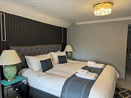 Ambleside Rooms & Suites