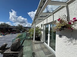 Ambleside Rooms & Suites