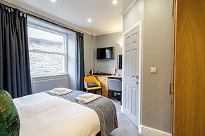 Waterhead Rooms & Suites