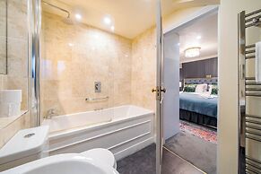 Waterhead Rooms & Suites