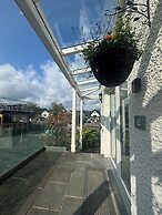 Ambleside Rooms & Suites
