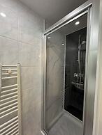 Ambleside Rooms & Suites