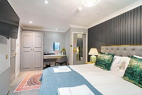 Waterhead Rooms & Suites