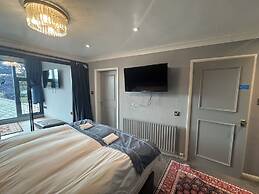Ambleside Rooms & Suites