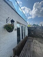 Ambleside Rooms & Suites