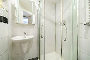 Waterhead Rooms & Suites