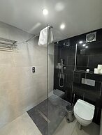 Ambleside Rooms & Suites